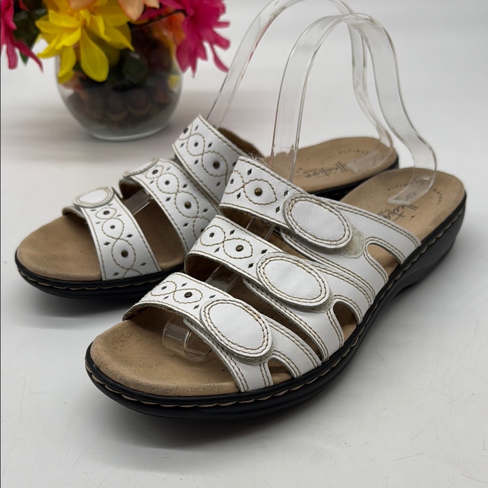 Clarks Collection White Slip On Sandals Size 10 MCS9139G